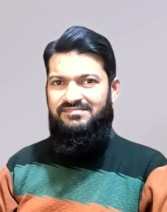 Junaid Mubashar, founder of MJM Growth Studio